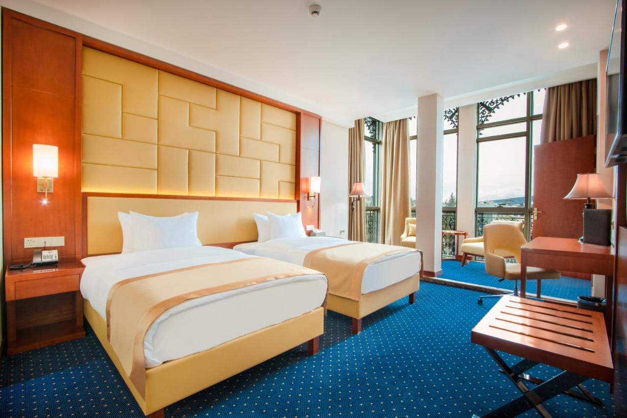 Hotel New